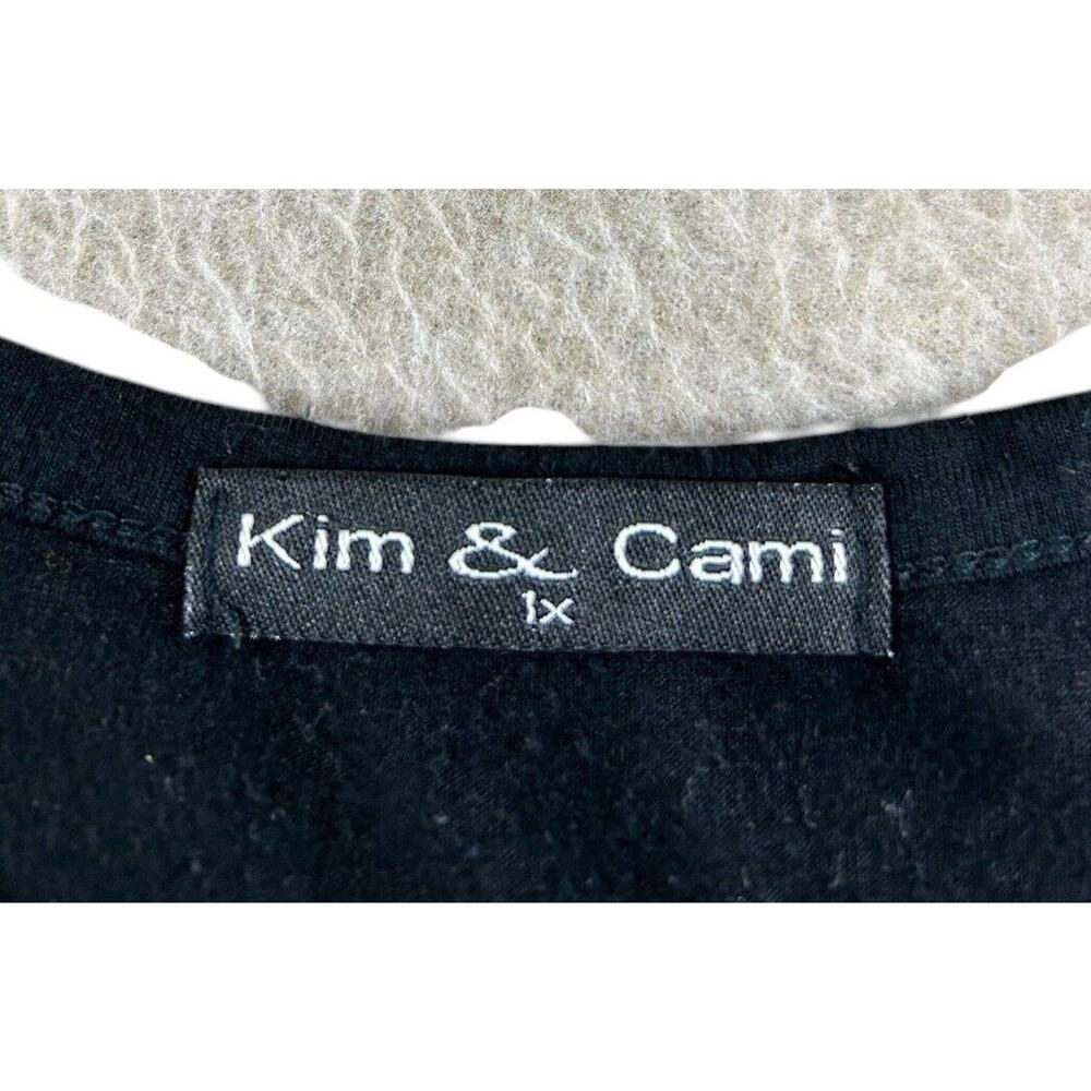 Kim & Cami Black Blouse Sz 1X Embroidered Floral Flutter Short Sleeves Top - Picture 3 of 5